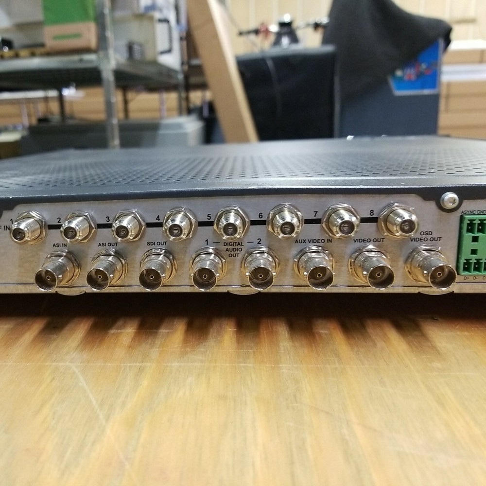 Motorola DSR-4550 Commercial Integrated Satellite Receiver/Decoder