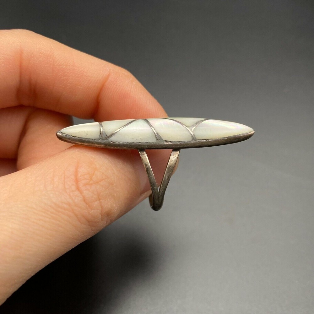 Vintage Zuni Native Silver MOP Inlay Ring Size 6.75