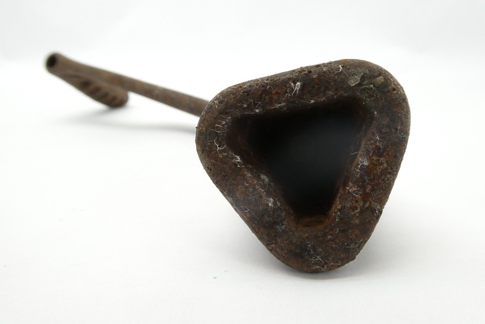 Antique Old 96R Crank Handle Triangular Fitting Machine Part Cast Iron