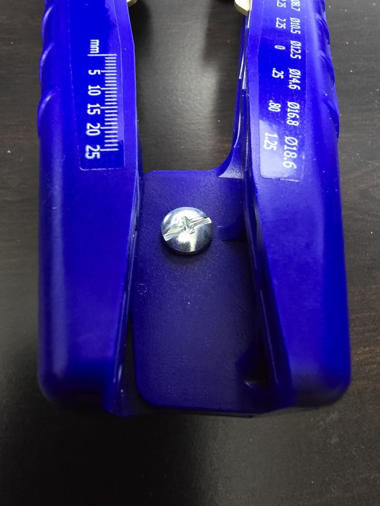 Universal Ribbon Central Tube Slitter (Mid-Span Access Tool)