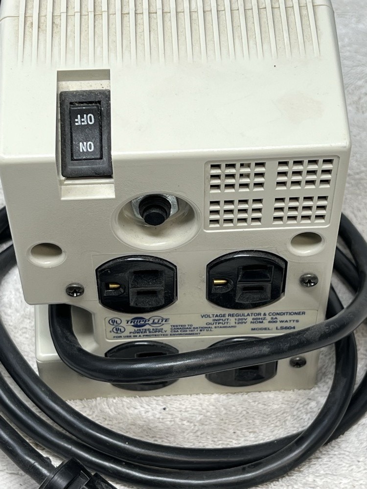 Tripp Lite LS604 Voltage Regulator