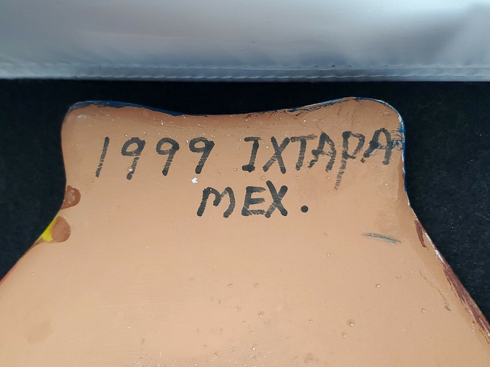 Ixtapa 1999 Mex. Fish Red Clay Dish