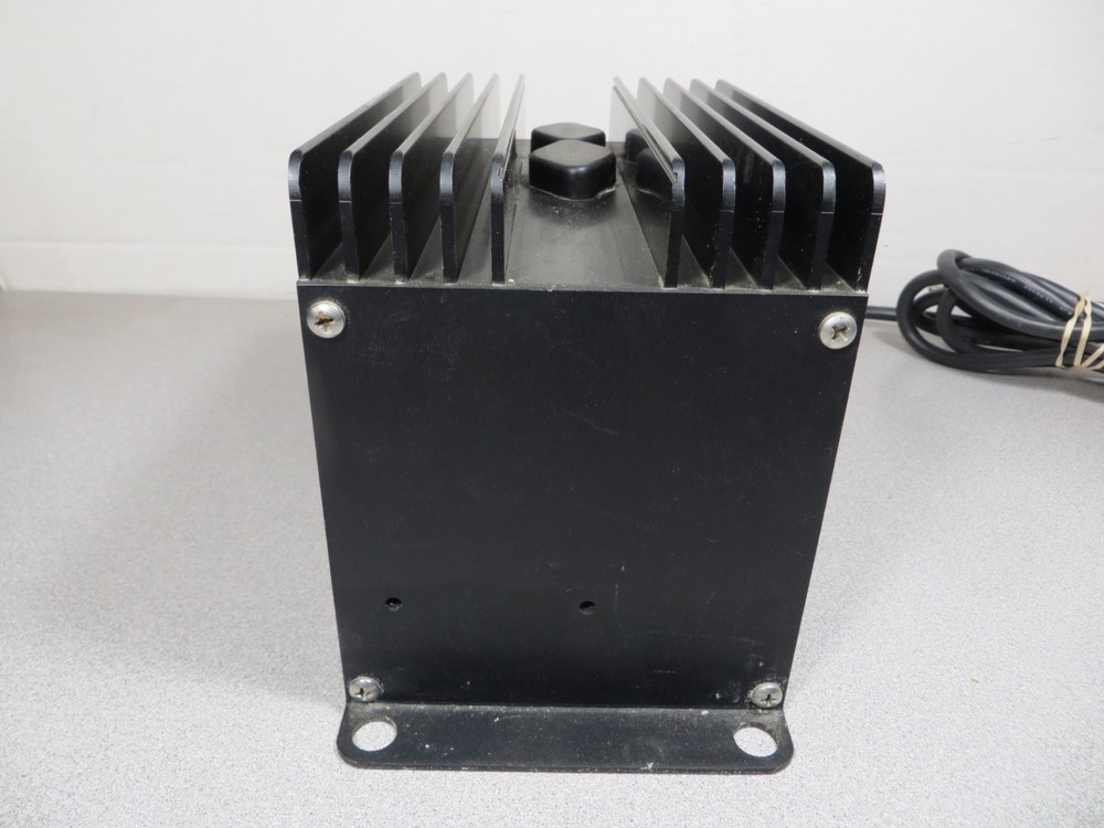 NEWMAR 115-12-8 Regulated Linear DC Power Supply - Tested