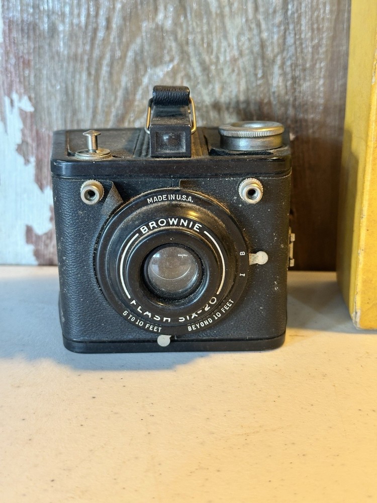 Brownie Flash Six-20 Camera And Brownie Flash holder. Untested