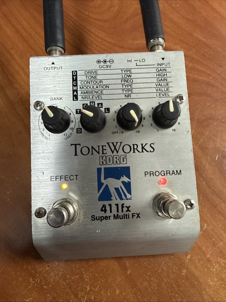 Korg ToneWorks 411fx Super Multi FX Pedal MISSING BATTERY COVER