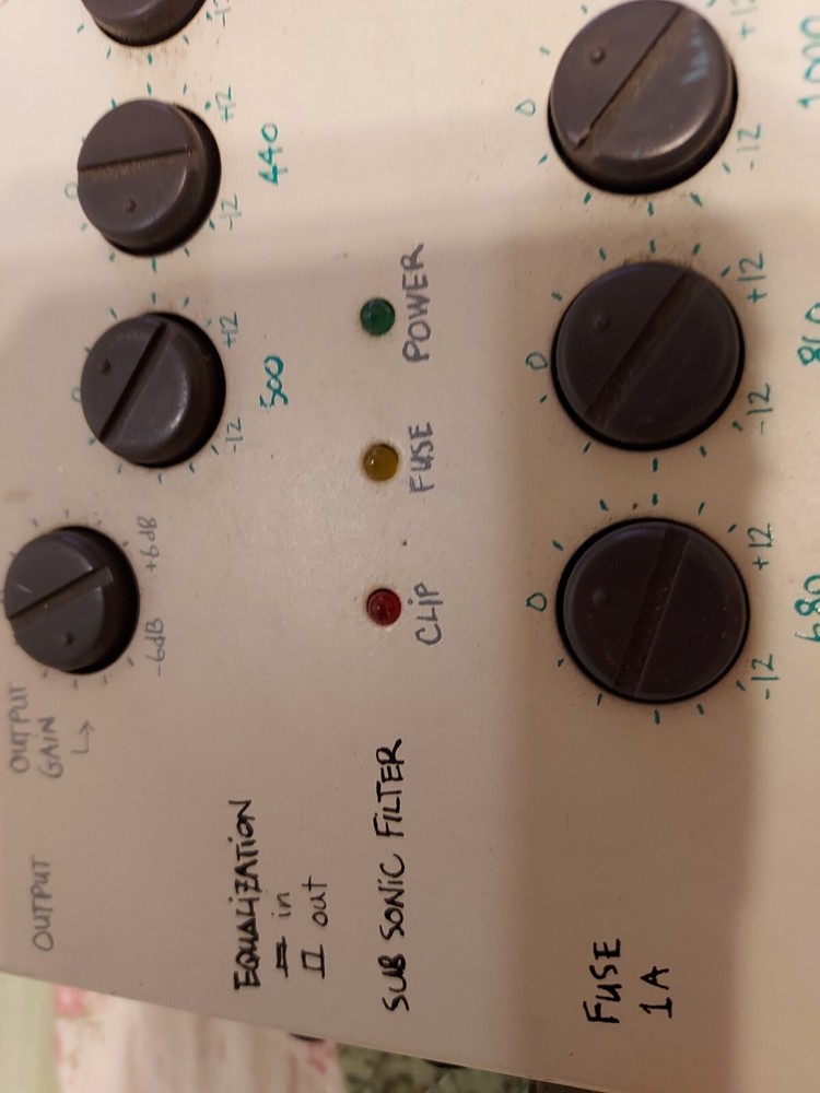LA Sound LEQ 1030 Third Octane Equalizer/Preamp (Used).