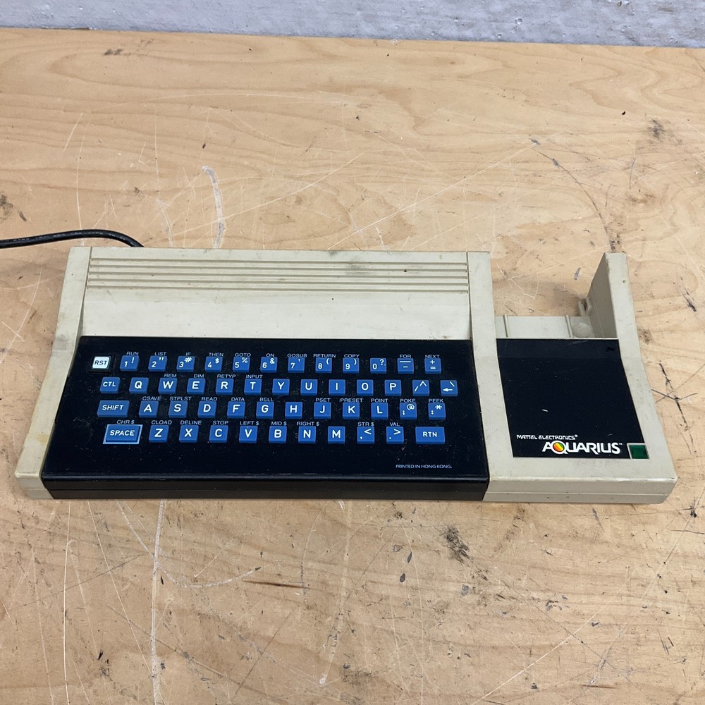 Vintage 1982 Mattel Aquarius Home Computer System 5931 Tested and Working