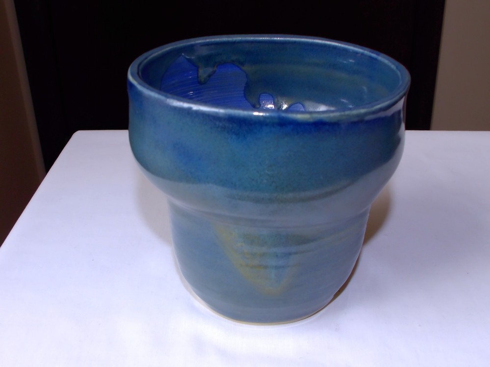 HAND THROWN STUDIO POTTERY PLANTER 4" BLUE JMC POTTERY