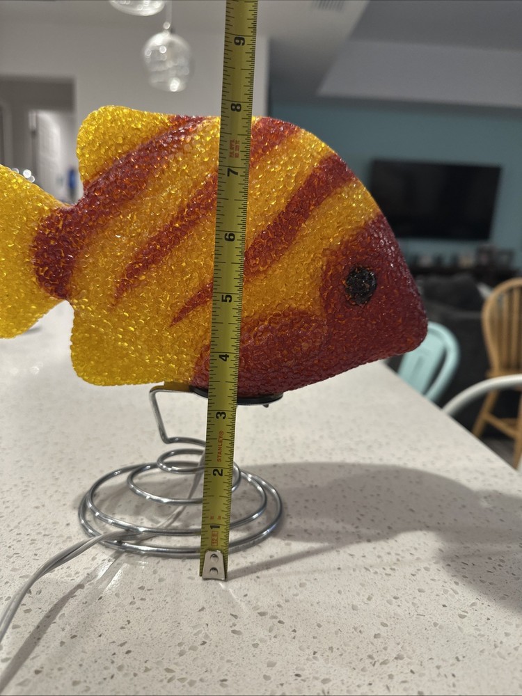 Vintage Fish Plastic Popcorn Lamp Night Light Red Yellow Fish