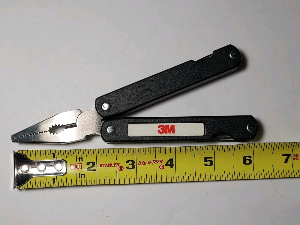 Barlow Multi Tool advertising 3M + Nylon Pouch - Pliers, Blade