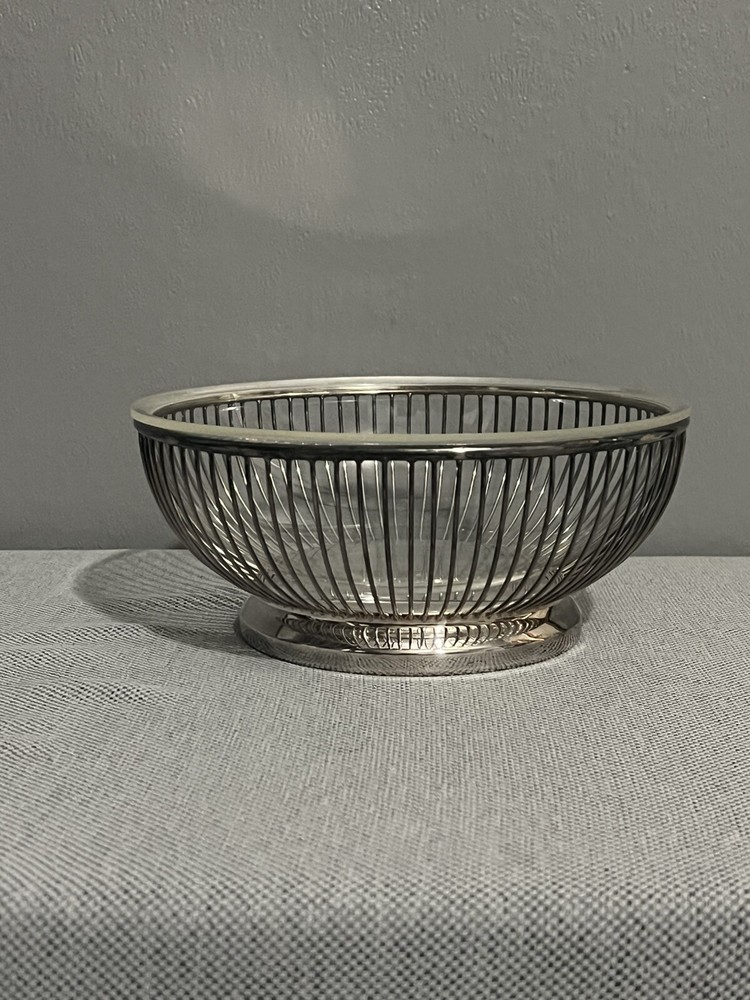 Vintage Gorham Silver Plated Wire Bowl 7" With Hard Plastic Insert