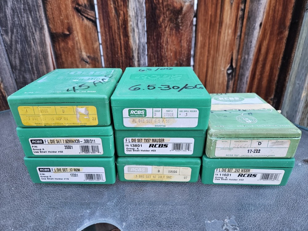 LOT of 8 RCBS Reloading Dies