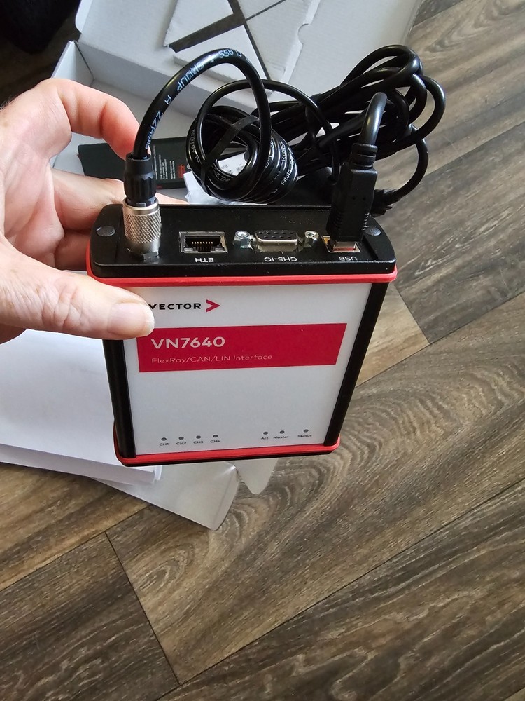 NEW Vector VN7640 FlexRay/CAN FD/LIN Interface for USB or Ethernet