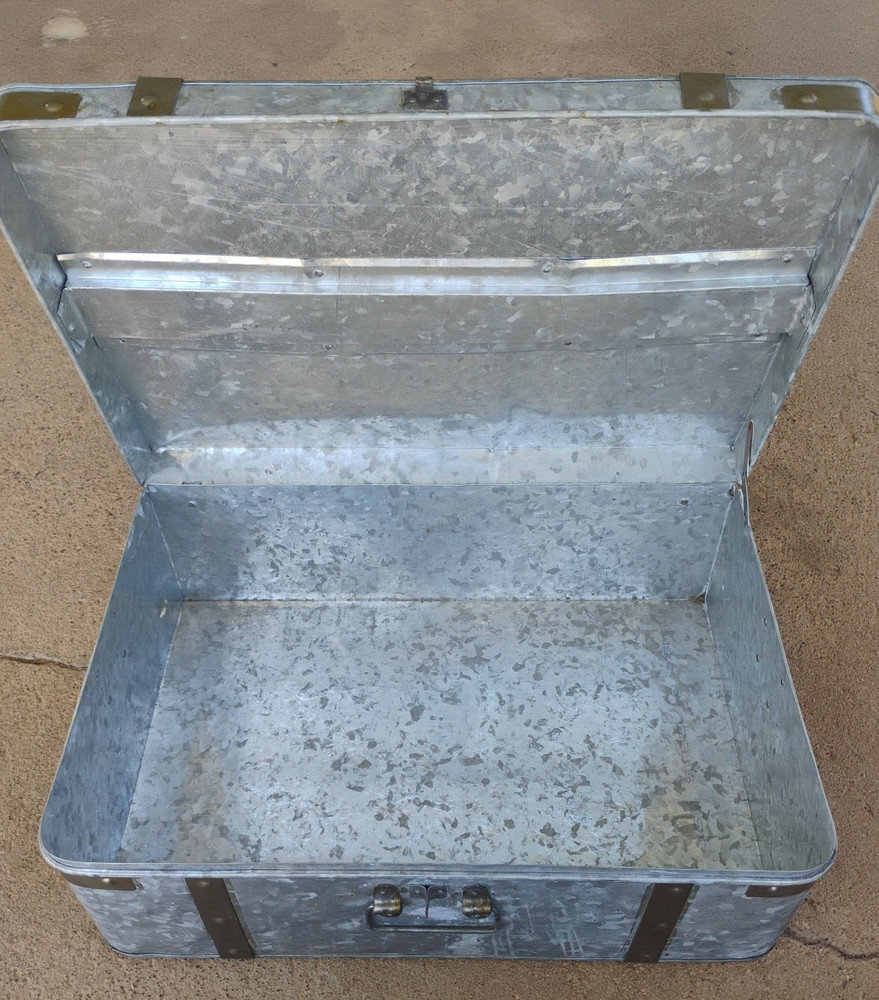 Galvanized 3pc Nesting Trunk Suitcase Lot Lockable Farm House Cottage Decor