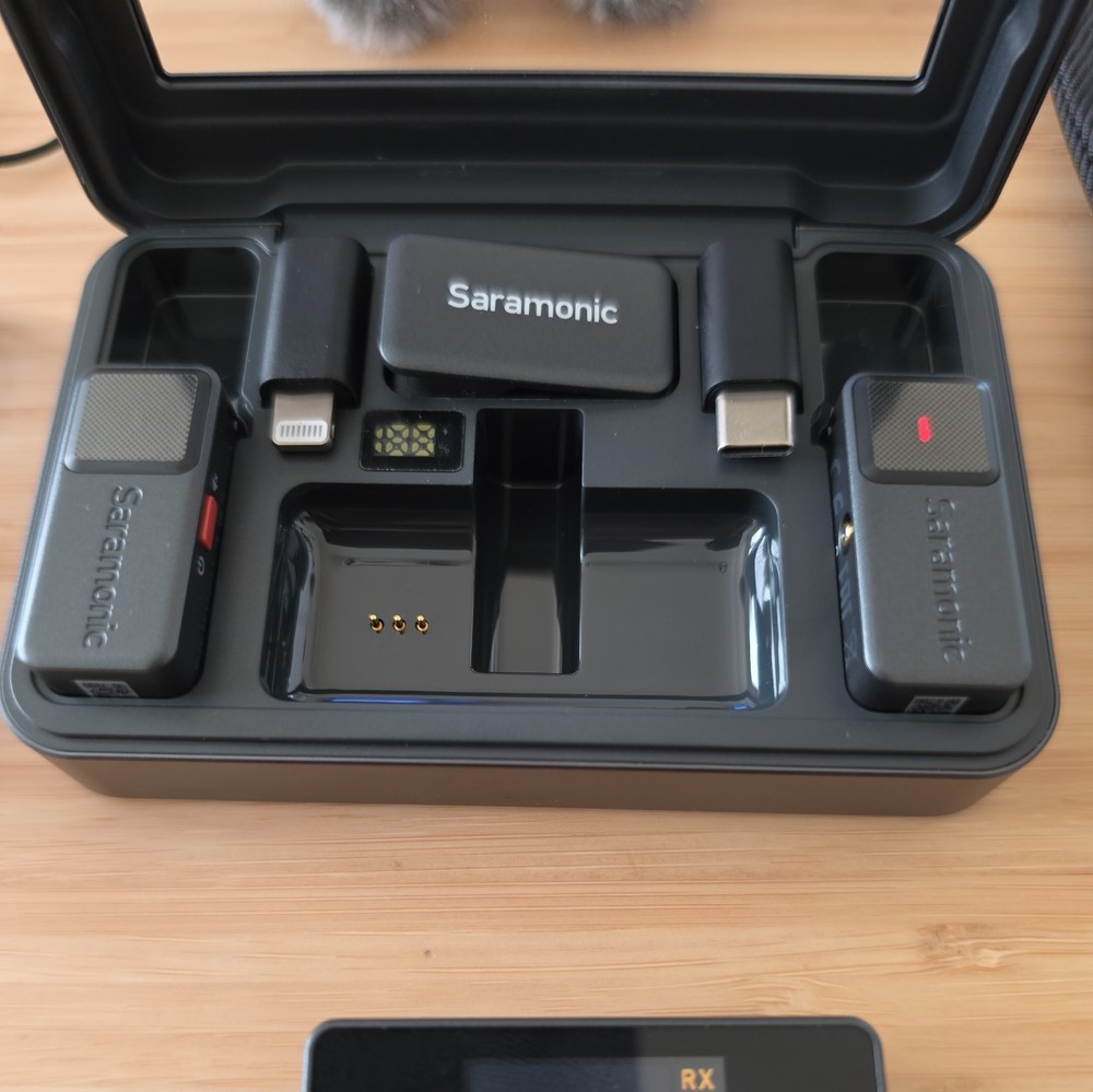 Saramonic AIR Wireless Microphone System – Compact Audio Solution