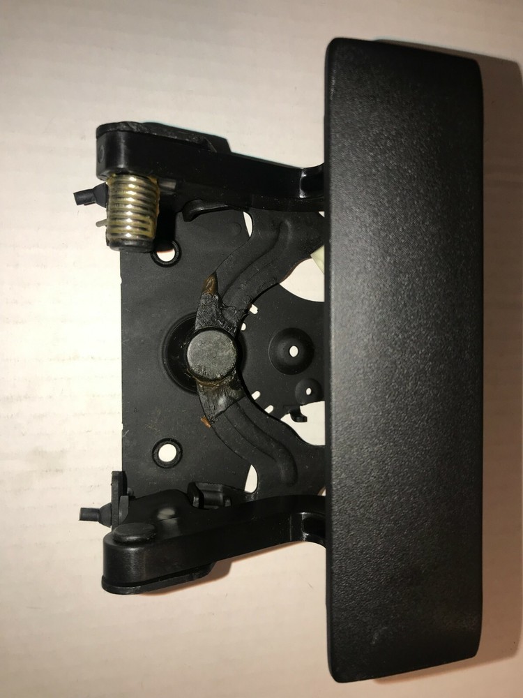GM 20880357 Tailgate Hatch-Handle