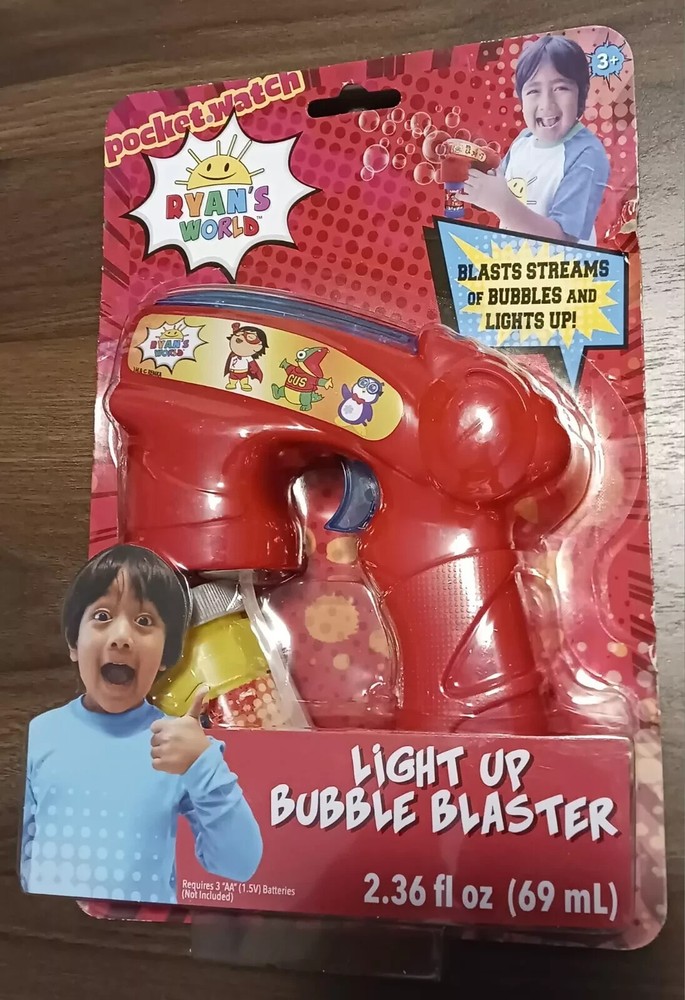 Ryan's World Light Up Bubble Blaster Bubbles Ages 3+ Red