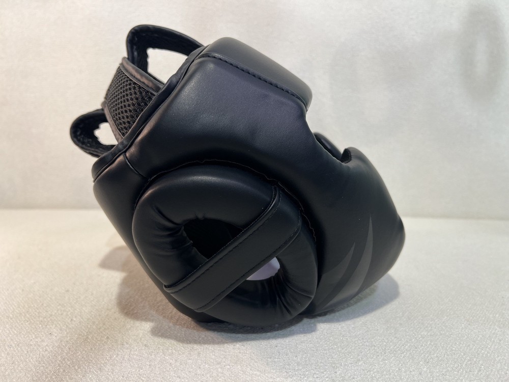 Venum Challenger 2.0 Training Headgear - Black