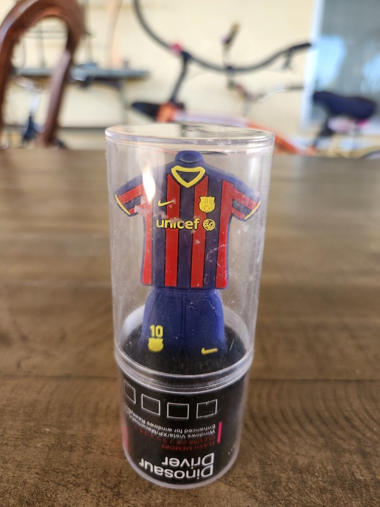 FLASH MEMORY DRIVER USB 2.0 Barcelona Messi #10 /64GB UNTESTED