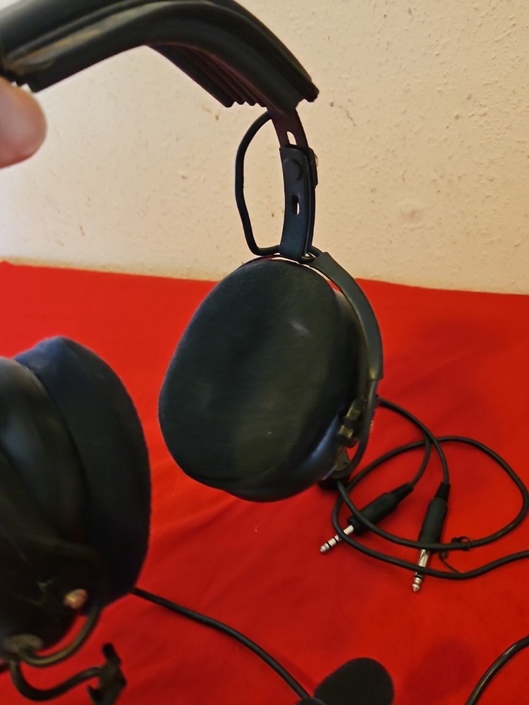 Flightcom Aviation Headset Black Model Unknown