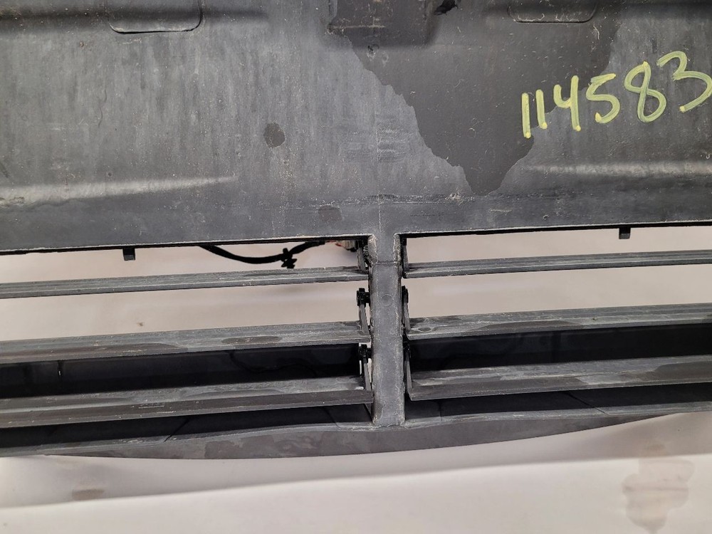 2014 Ford Focus Air Shutter