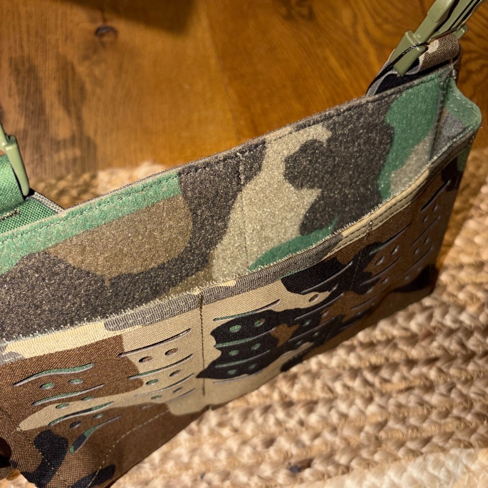 Elytra System Placard- Kangaroo Pouch