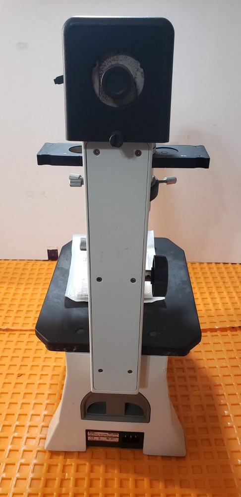 Motic AE31 Series Inverted Microscope with 3 Objectives