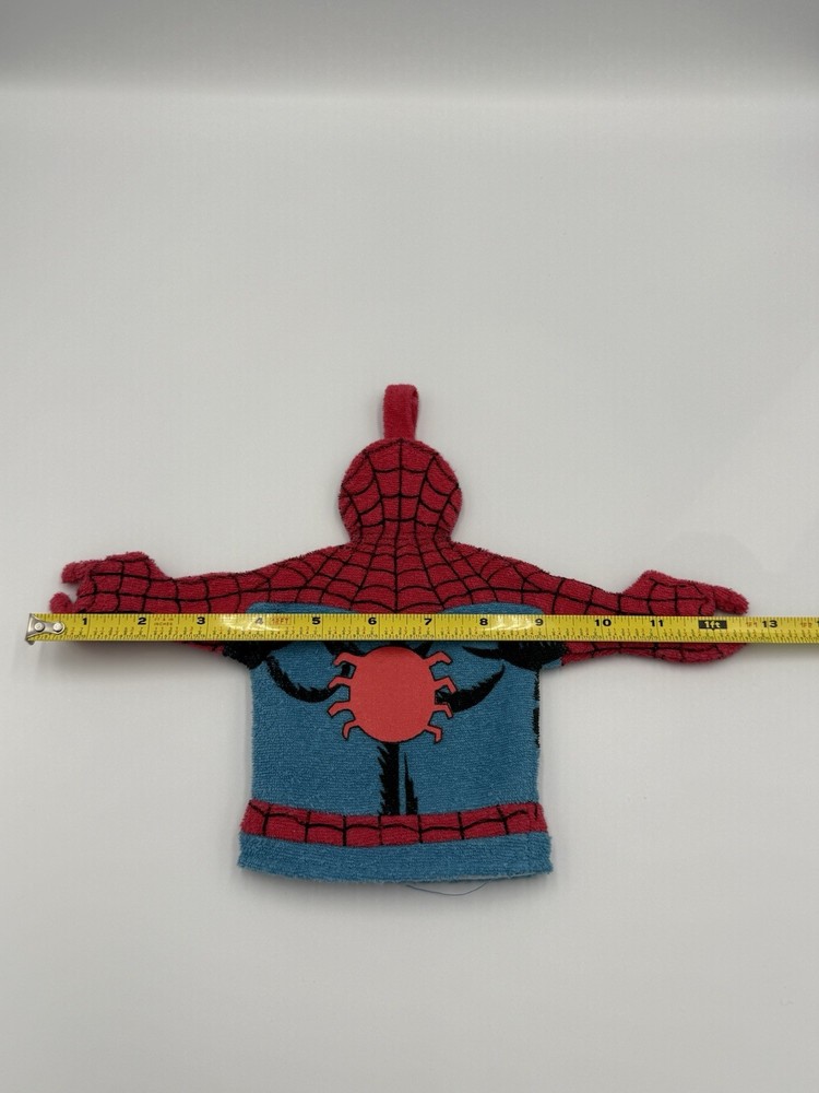 2004 Marvel Spider Man Cloth Hand Puppet. Collectable.