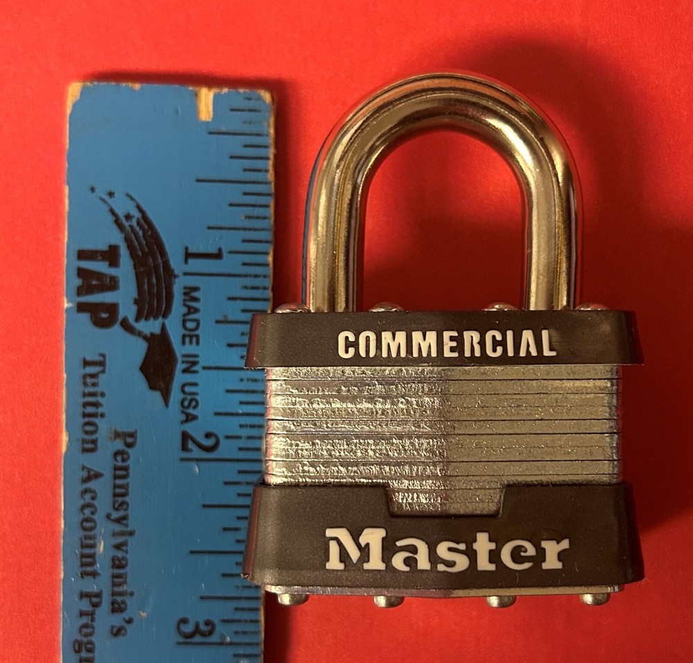 Master Lock No. 1 Commercial Padlock w/2 Keys
