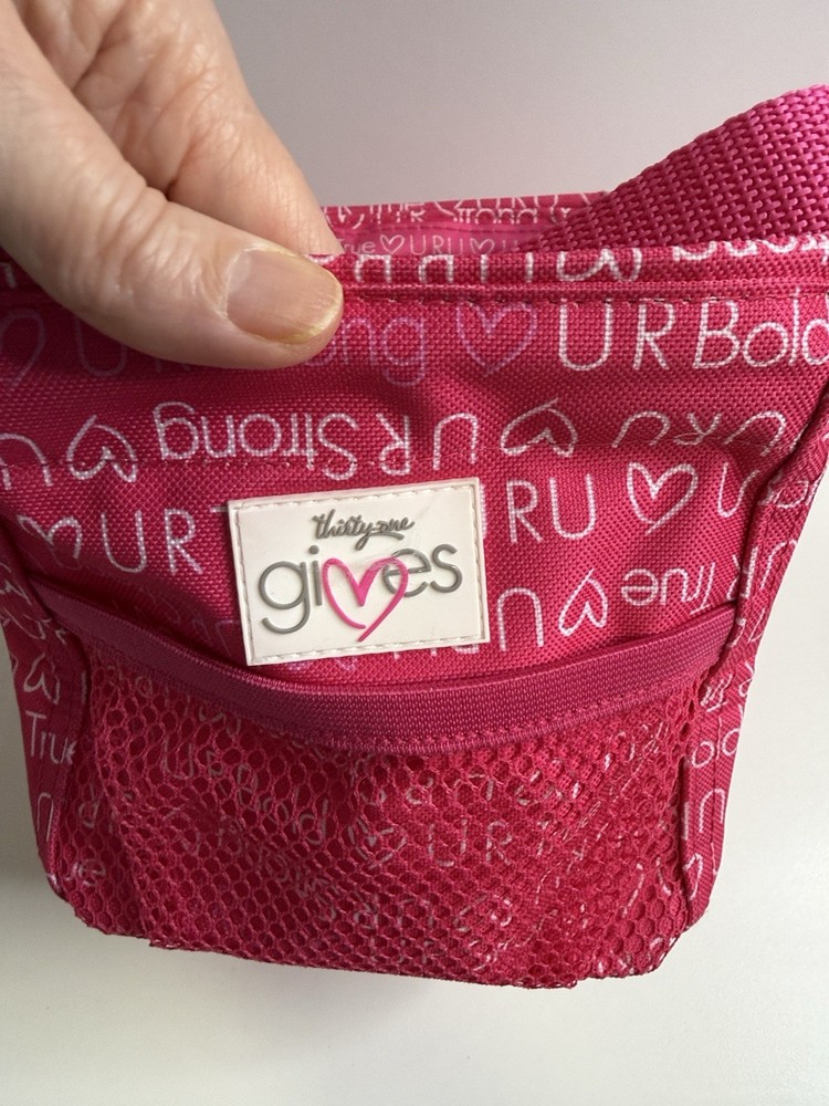 Thirty-One Insulated Lunch Bag Pink Heart Print Handle Rectangular Polyester.