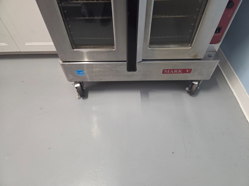 Mark V100 Convection Oven