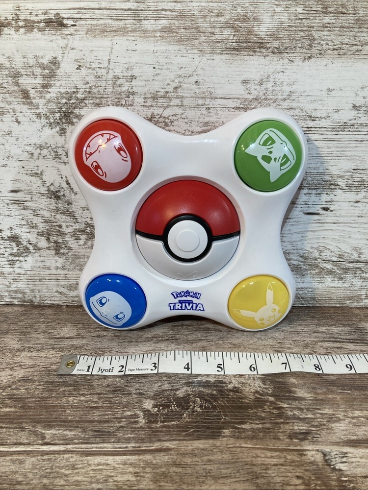 Pokemon Trainer Trivia Handheld Electronic Game 1000 Questions Tested & Working