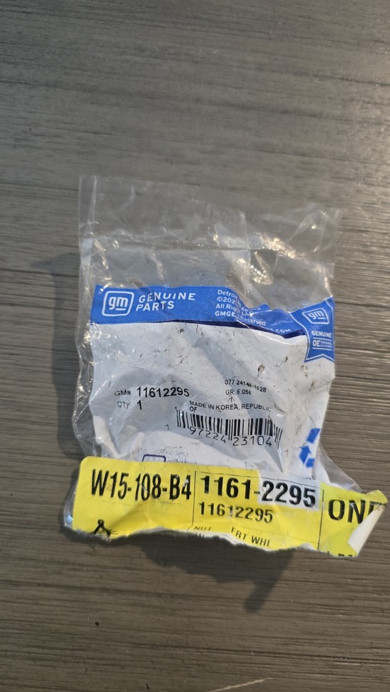 GM OEM-Axle Nut 11612295