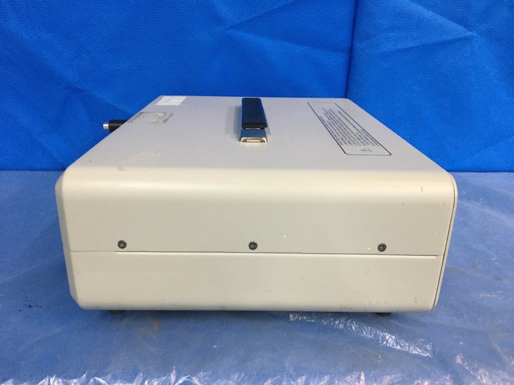 Luxtec Xenon Series 9000 Light Source, Model 9175