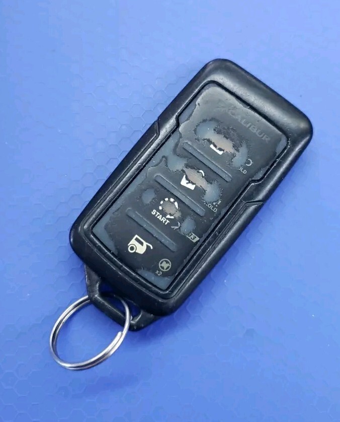 USED EXCALIBUR 4-BUTTON REMOTE START ELVNTQE TRANSMITTER #1417 - TESTED