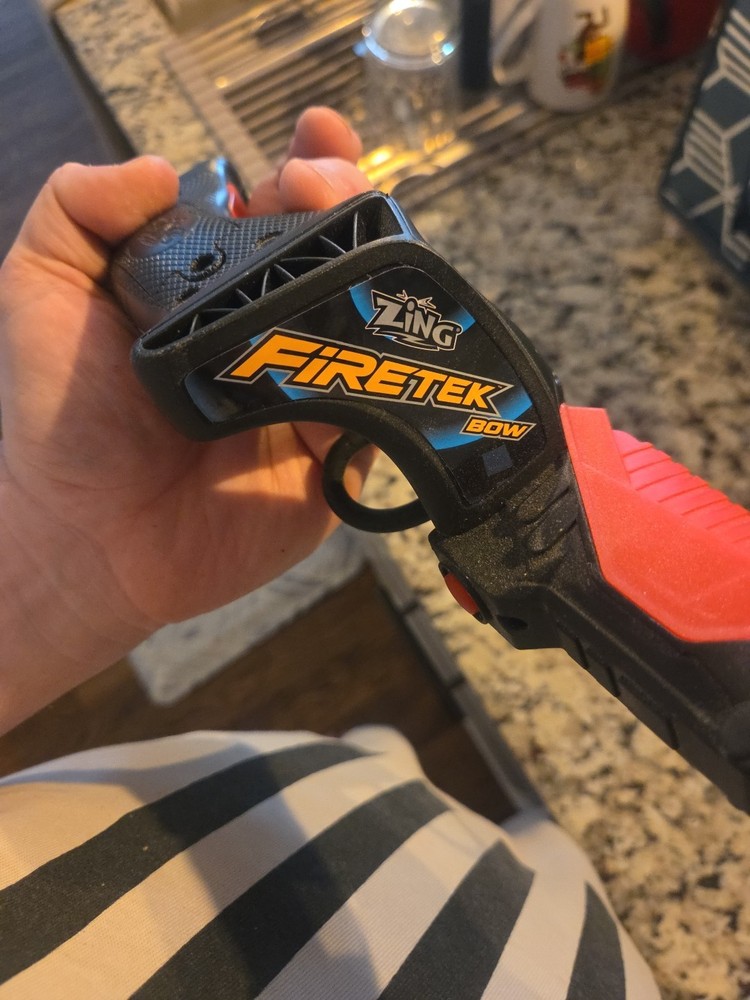 Zing Firetek Bow Red & Black - Tested