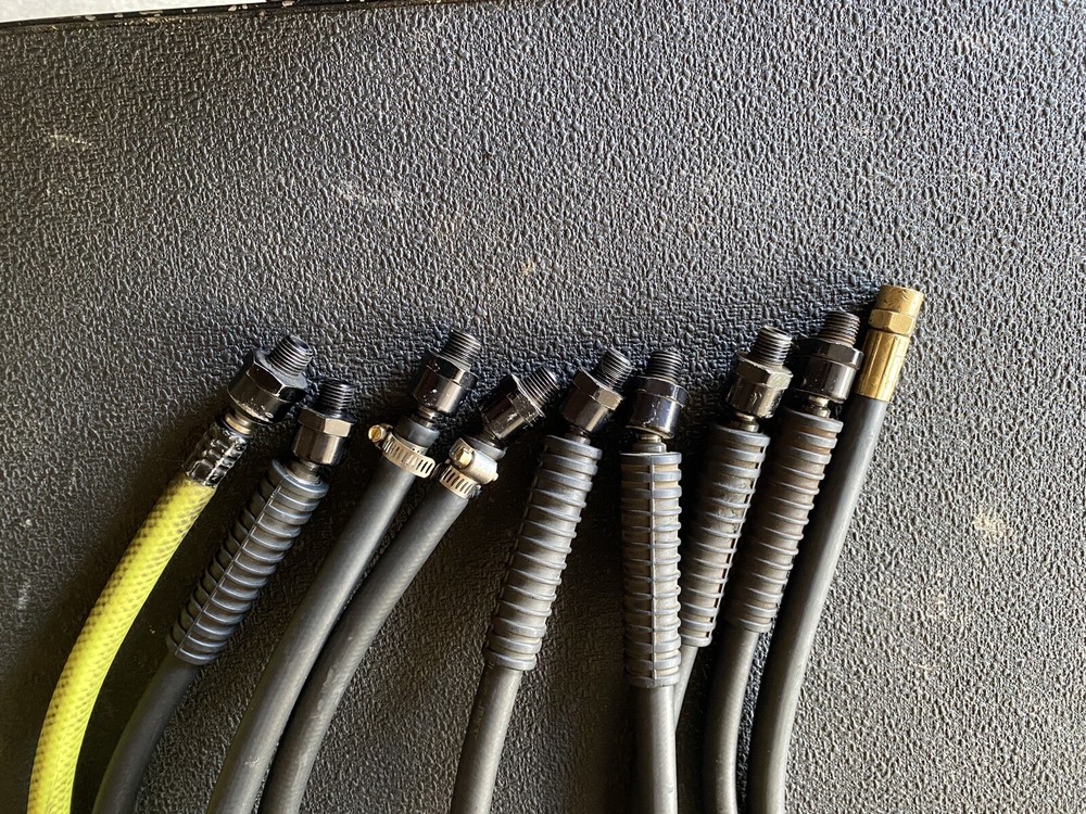 24” Air Whip Hoses