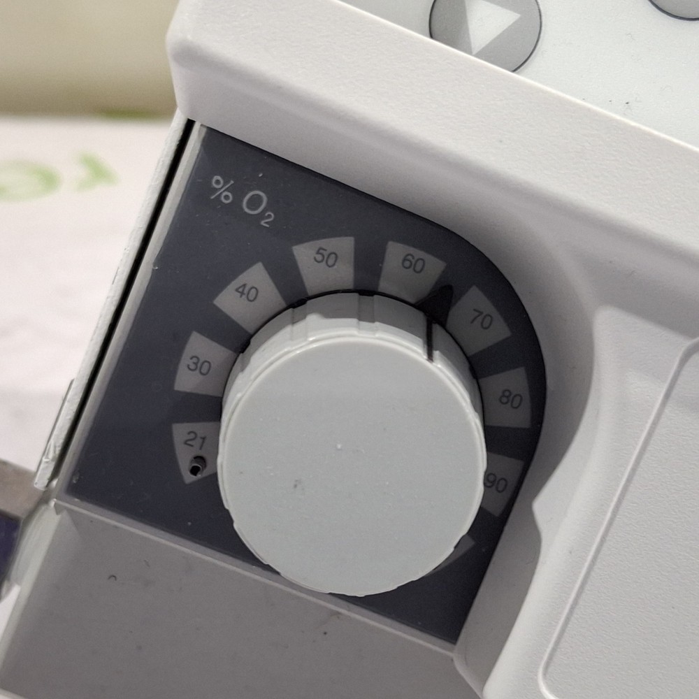 Maxtec, Inc. MAXBlend Low Flow Air/Oxygen Blender