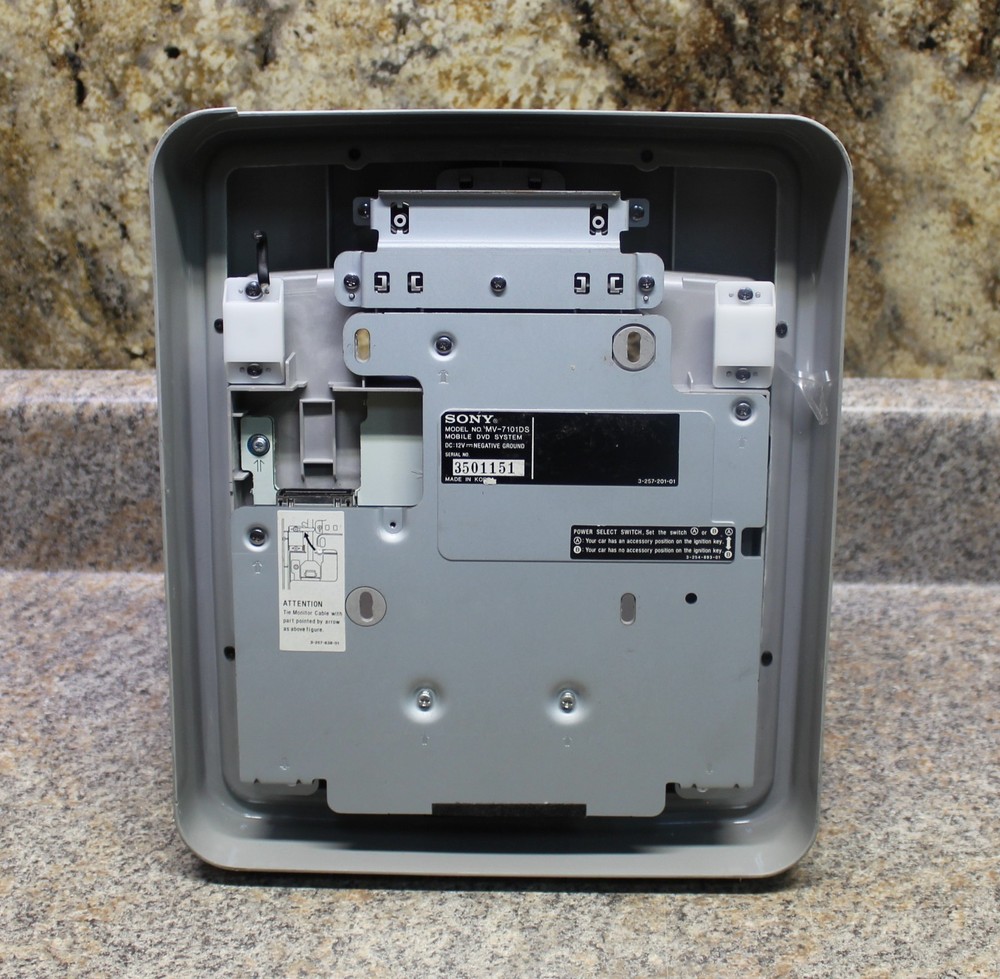 Sony MV-7101DS Mobile DVD System