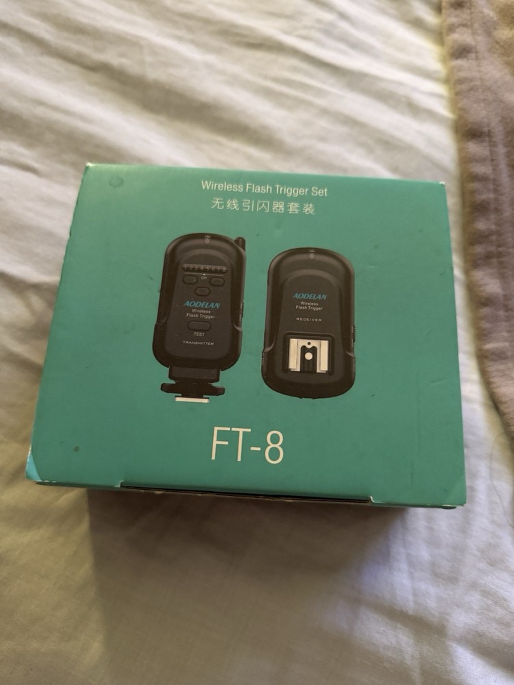 AODELAN FT-8 WIRELESS FLASH TIGGER SET TRANSMITTER & RECEIVER Lights
