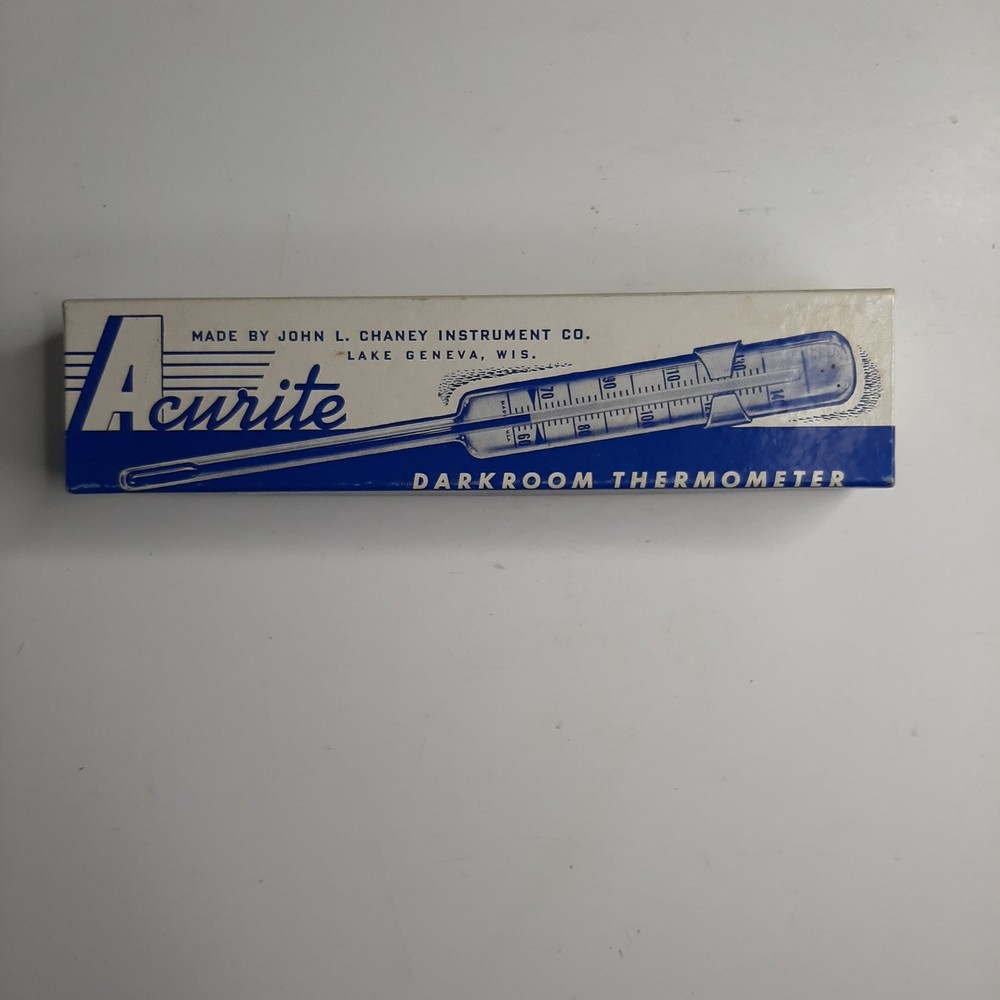 Acurite Darkroom Thermometer in Original Box Chaney Instruments Untested ZA8