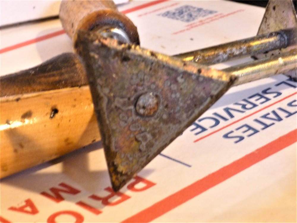 10 Items-Hide Fleshing Scraper-Triangle-Tool-Multi-Purpose-MUST SEE- LOT