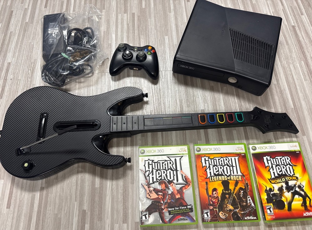 Xbox 360 S Console  Guitar Hero 3 Bundle Guitar Controller  3 Games Tested