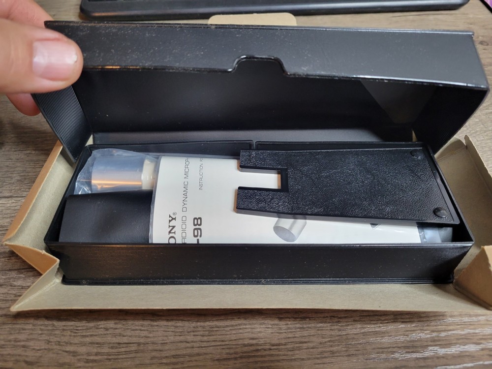 Sony Cardioid Dynamic Microphone F-98