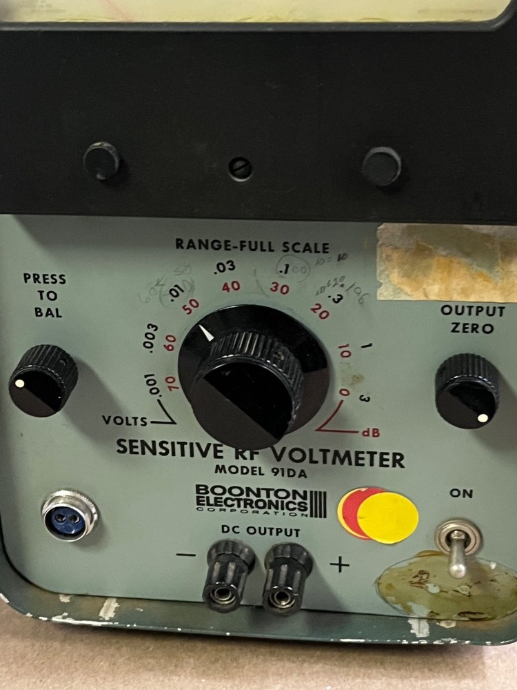 Pre Owned Boonton 91DA Voltmeter Boonton Electronics Sensitive Voltmeter
