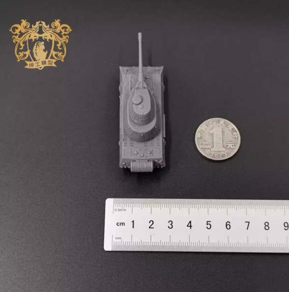 1/144 Soviet TYPE 205 Mammoth III Unpainted