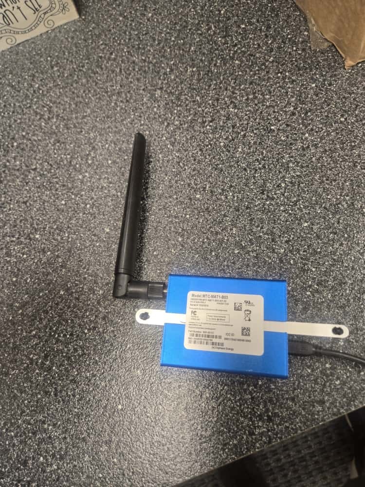 Enphase M1-06-SP-05 Cell Modem - Used with bracket, cable