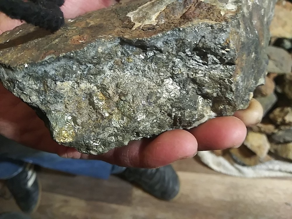 gold, iridium, metals, ore, large pieces,