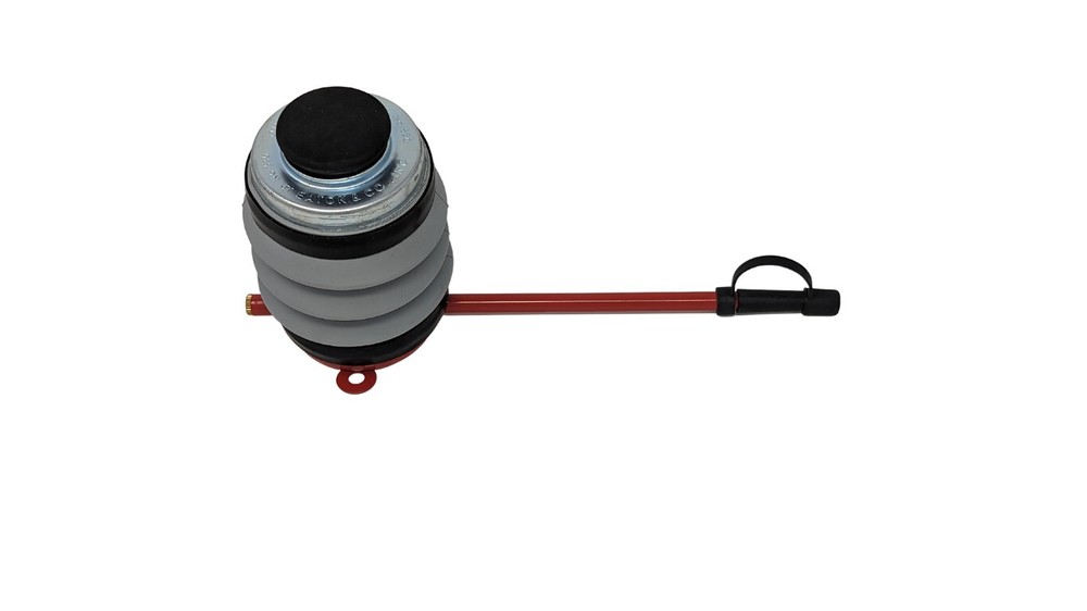 JT Eaton Red Pest Duster