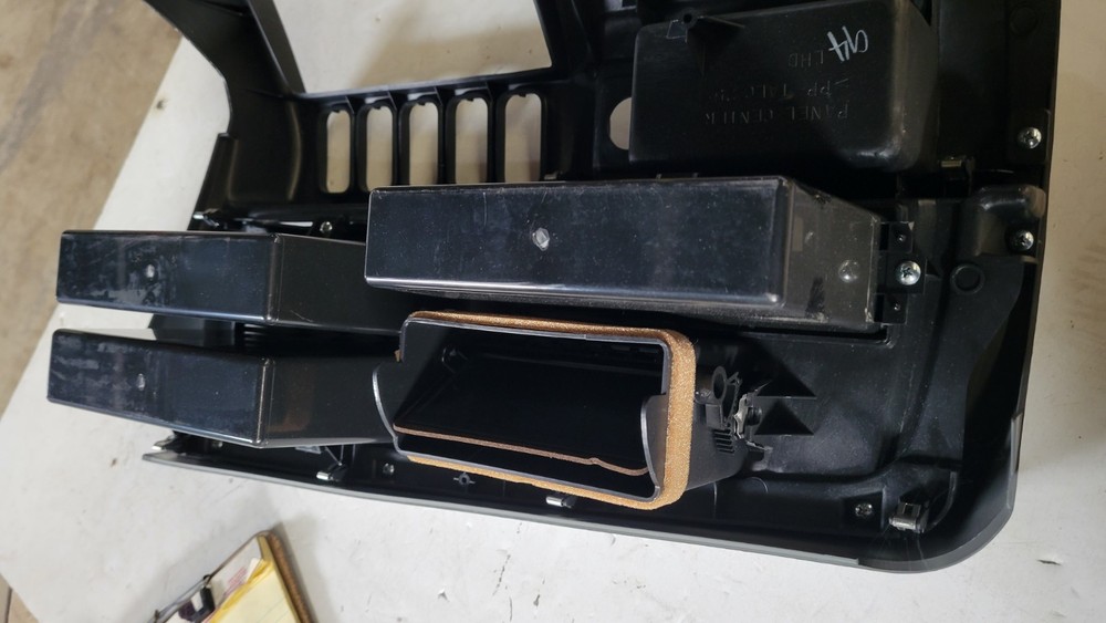 MC92994 GENUINE MITSUBISHI CENTER DASH PANEL NOS